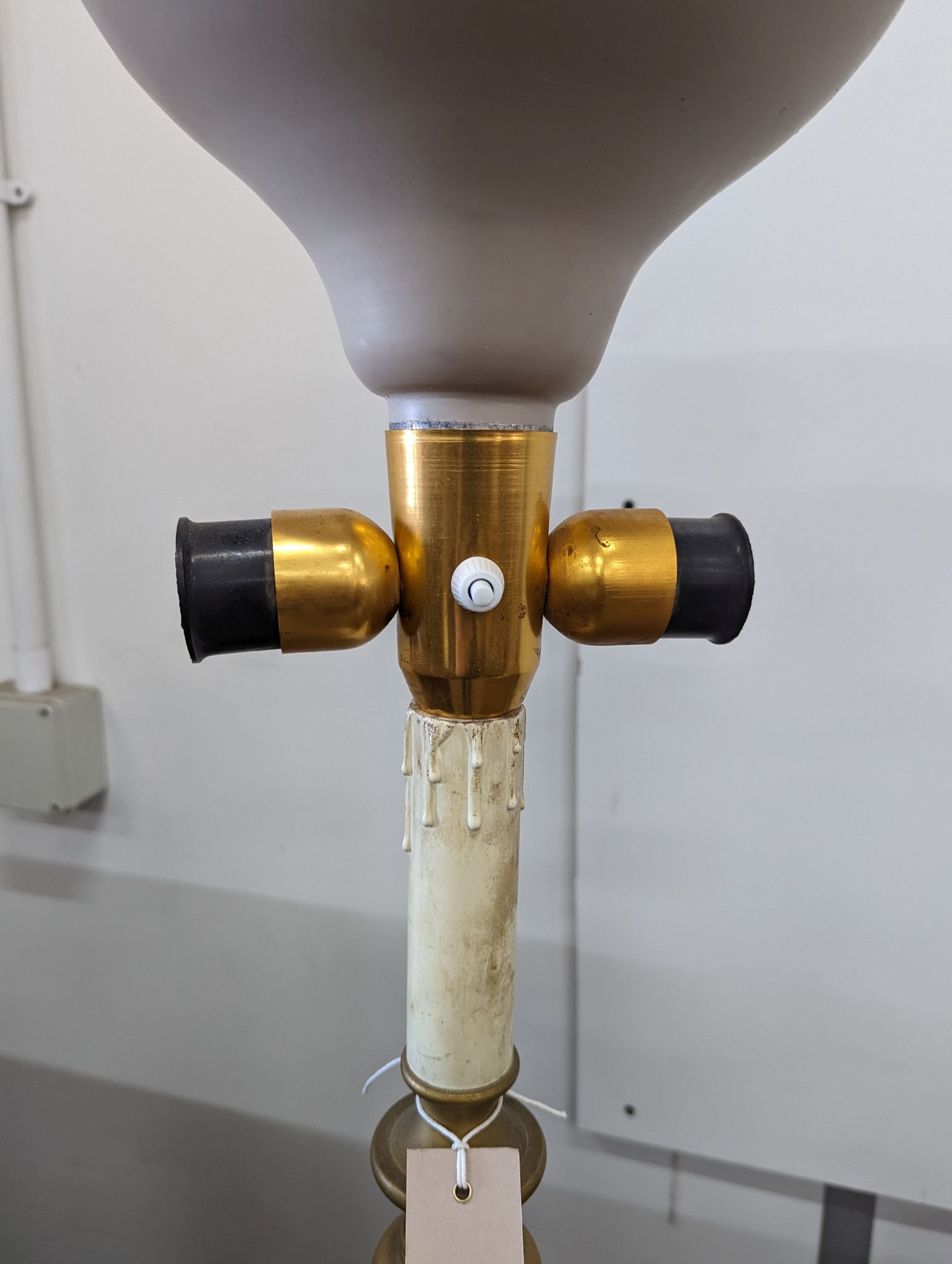 A Murano amber glass standard lamp, height 174cm